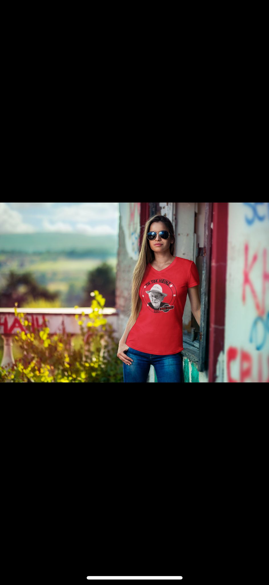 TIKTOKHEINZ Frauen T-Shirt V-Ausschnitt