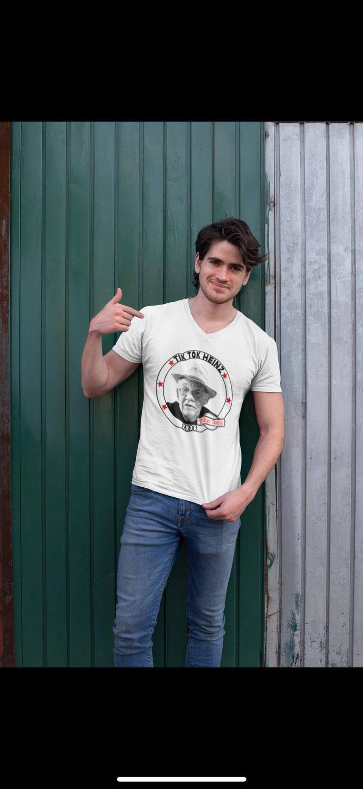 TIKTOKHEINZ Männer T-Shirt V-Ausschnitt