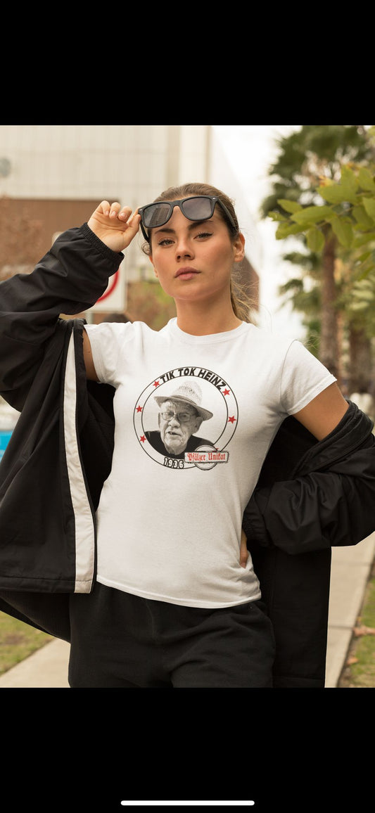 TIKTOKHEINZ Frauen T-Shirt Rundhals
